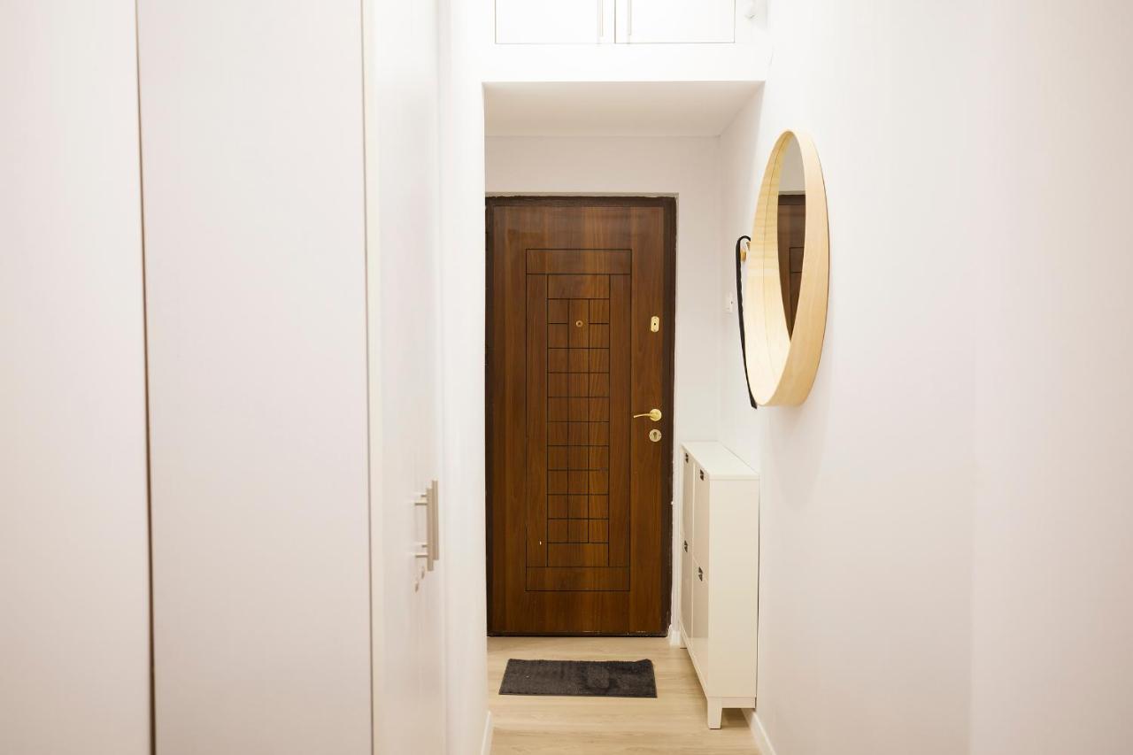 Ideal Studio Бухарест Экстерьер фото